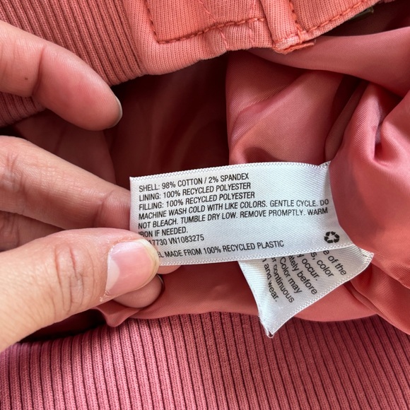 Streetwear Universal Thread Women’s Quilted coral Bomber Jacket L - Picture 9 of 10